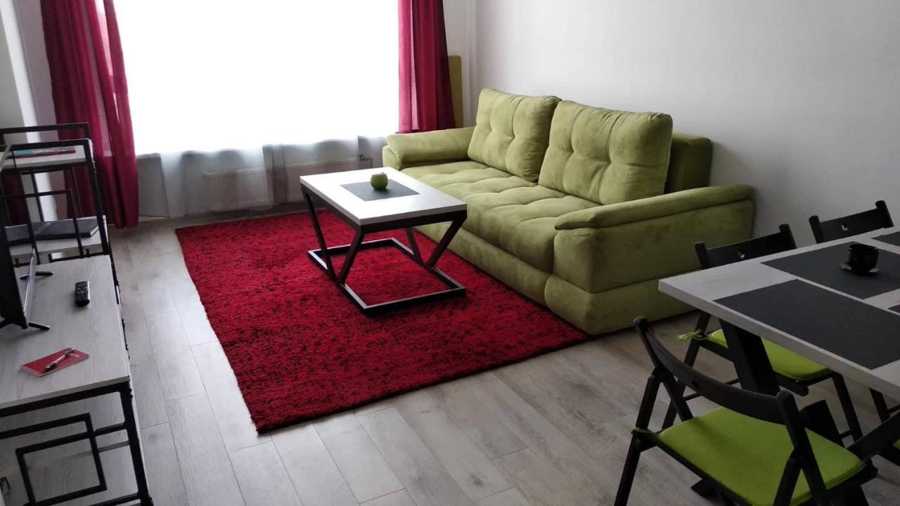 Fly Up Home Apartment Boryspilʼ 외부 사진